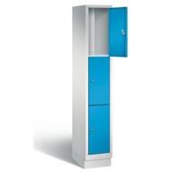 C+P Schließfachschrank 1 Abteil 3 Fächer mit Sockel Lichtgrau, Lichtblau 320 x 500 x 1.800 mm