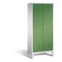 C+P Spind Classic H1850x810xT500mm Korpus: Lichtgrau Türenfarbe: Resedagrün Abteile: 2 Türen: 1 Abteilbreite: 400mm