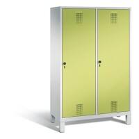 C+P Spind Evolo H1850x1190xT500mm Korpus: Lichtgrau Türenfarbe: Viridingrün Abteile: 2 Türen: 2 Abteilbreite: 300mm