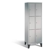 C+P Schließfachschrank Classic H1850xB610xT500mm Korpus: Weißaluminium Türen: Weißaluminium Abteile: 2 Abteilbreite: 300mm Fächer: 6 mit Füßen