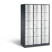 C+P Schließfachschrank Resisto H1950xB1148xT540 Korpus: Schwarzgrau Türen: Lichtgrau 3 Abteile 15 Fächer
