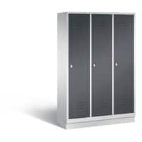 C+P Garderobenschrank Classic H1800xB1200xT500mm Korpus: Lichtgrau Türen: Schwarzgrau Abteile: 3 Abteilbreite: 400 Fächer: 3 Drehriegel
