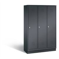 C+P Garderobenschrank Classic H1800xB1200xT500mm Korpus: Schwarzgrau Türen: Schwarzgrau Abteile: 3 Abteilbreite: 400 Fächer: 3 Drehriegel