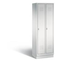 C+P Garderobenschrank Classic H1800xB610xT500mm Korpus: Lichtgrau Türen: Lichtgrau Abteile: 2 Abteilbreite: 300 Fächer: 2 Drehriegel