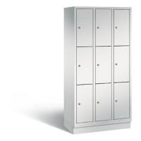 C+P Schließfachschrank Classic H1800xB900xT500 Korpus: Lichtgrau Türen: Lichtgrau 3 Abteile 9 Fächer