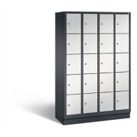 C+P Schließfachschrank Classic H1800xB1190xT500 Korpus: Schwarzgrau Türen: Lichtgrau 4 Abteile 20 Fächer