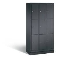 C+P Schließfachschrank Classic H1800xB900xT500 Korpus: Schwarzgrau Türen: Schwarzgrau 3 Abteile 9 Fächer
