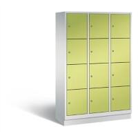 C+P Schließfachschrank Classic H1800xB1200xT500 Korpus: Lichtgrau Türen: Viridingrün 3 Abteile 12 Fächer