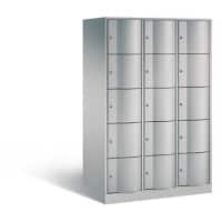 C+P XXL-Schließfachschrank Resisto H1950xB1148xT740 Korpus: Weißaluminium Türen: Weißaluminium 3 Abteile 15 Fächer