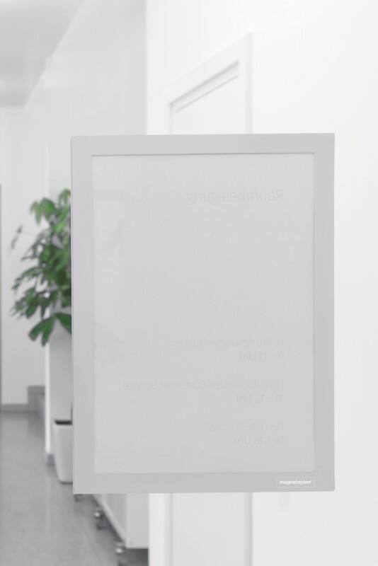 magnetoplan magnetofix DIN A3 Inforahmen Selbstklebend Silber Haftend 1132032 20,5 (B) x 0,6 (T) x 75 (H) cm 2 Stück