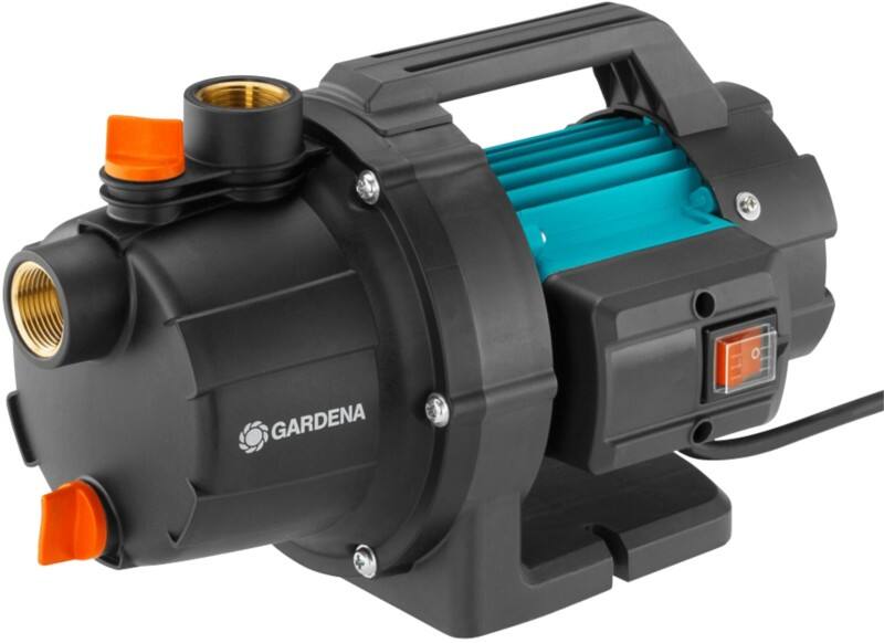 GARDENA 3000/4 Basic Gartenpumpe 0.375 m Blau, Schwarz