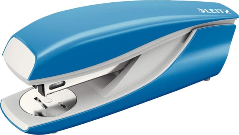 Leitz NeXXt Heftgerät 5502 Halbstreifen 30 Blatt Hellblau 24/6, 26/6 Metall